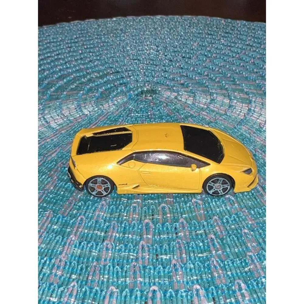 Maisto Lamborghini‎ Huracan LP610-4 Yellow  Diecast Car  1/64 Loose